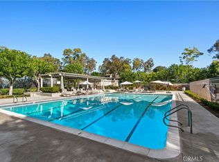 51 Rainbow Rdg #51, Irvine, CA 92603