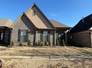 1938 Rochelle Ln, Cordova, TN 38016