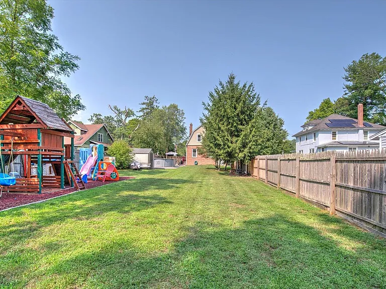 286 Whitesville Rd — Photo 9