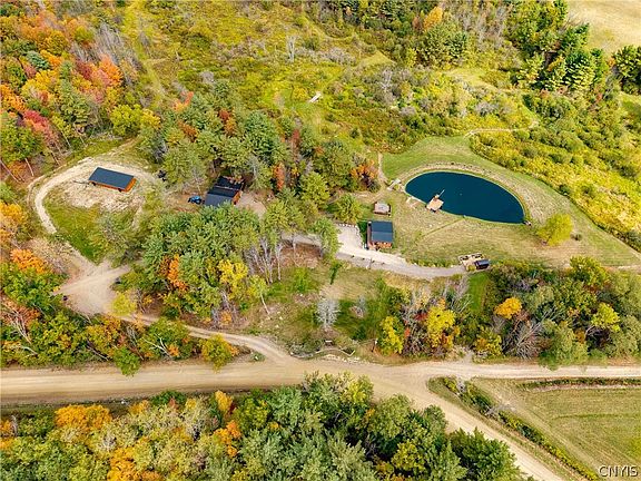 2nd image of 5785 Hayes Rd