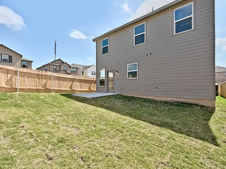 House Finch Dr — Photo 15