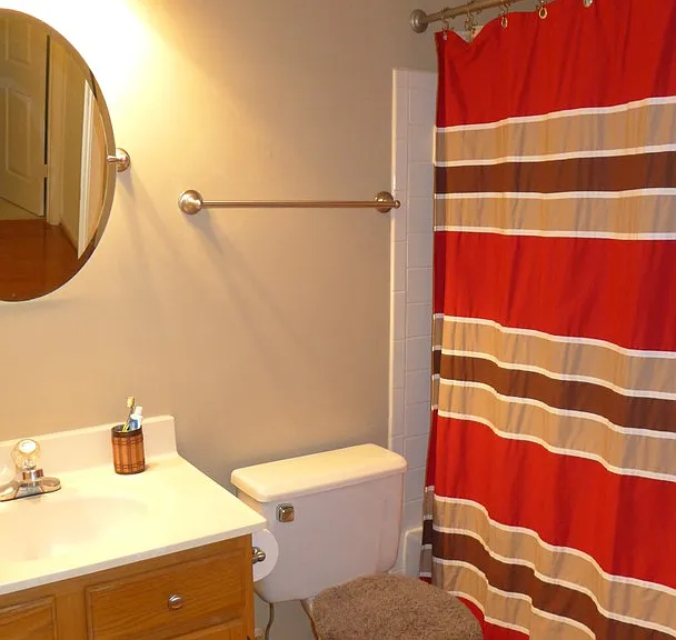 1426 Nutwood Ct — Photo 23