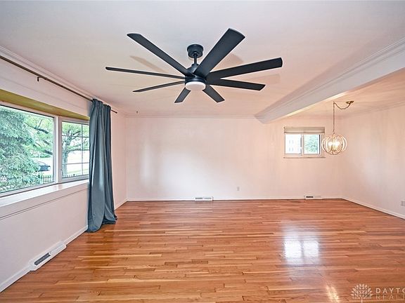5th image of 1525 Forrer Blvd