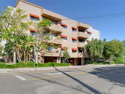 9610 Zelzah Ave APT 301, Northridge, CA, 91325