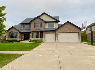 21427 Prairie Ridge Dr, Mokena, IL 60448