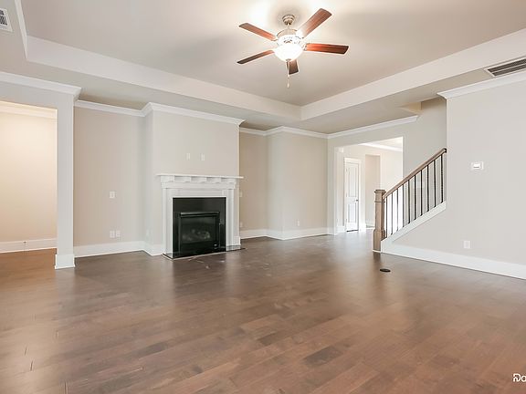 5th image of 244 Aspen Valley Ln