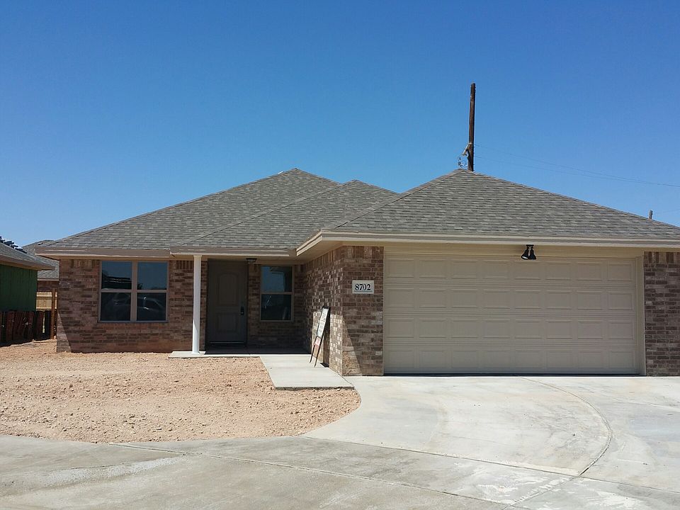 4 bed,2 bath, 1 living,1 dining,2 car beautiful Roten Home