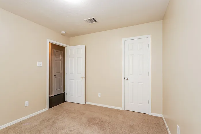 1015 Bahia Vista Dr — Photo 11