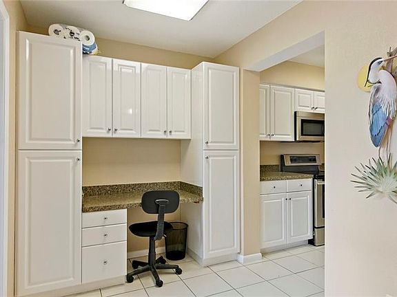 5th image of 5901 Bahia Del Mar Cir APT 222