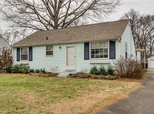 5515 Meadowcrest Ln, Nashville, TN 37209