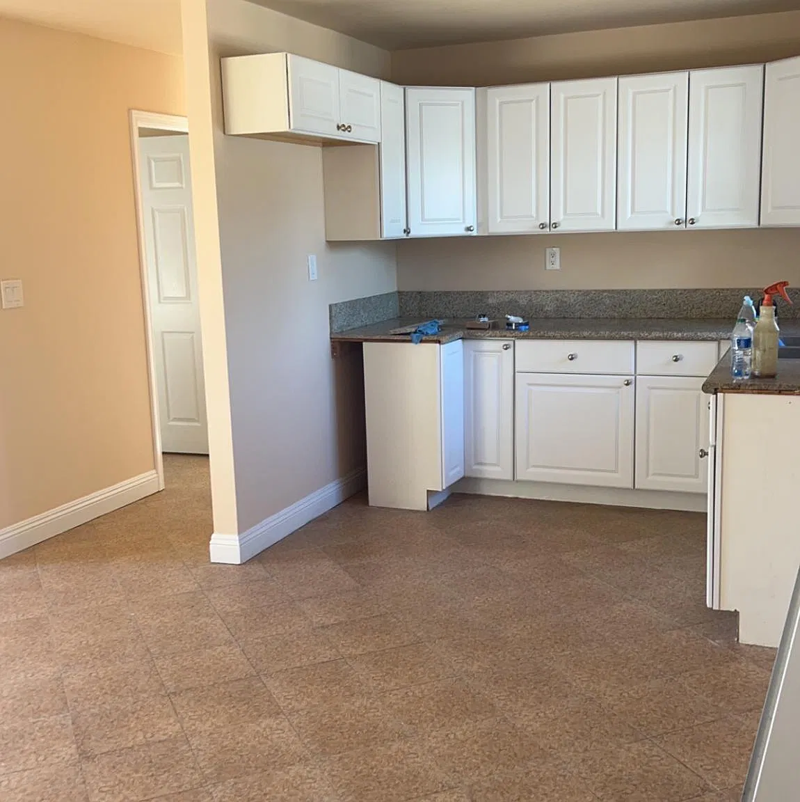 2 bed, $2,350 — Photo 2