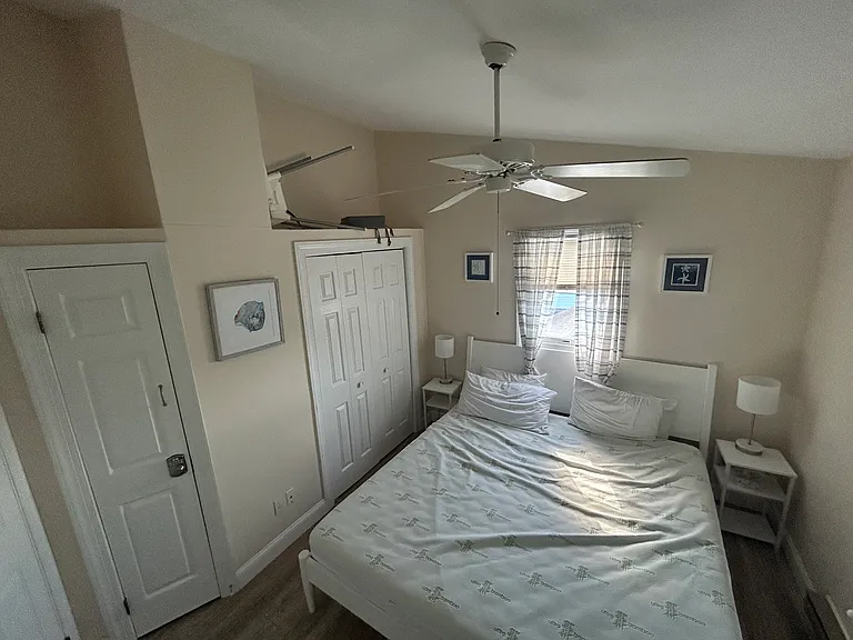 126 W Andrews Ave #1B — Photo 16