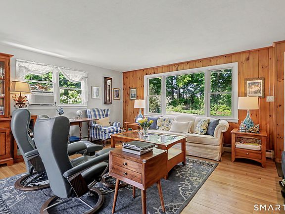 2nd image of 28 Juniper Road