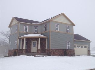 4398 Snowy Ridge Trl #L11, Windsor, WI 53598