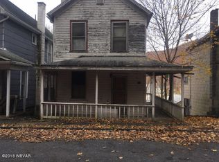 159 Clinton Ave, South Renovo, PA 17764