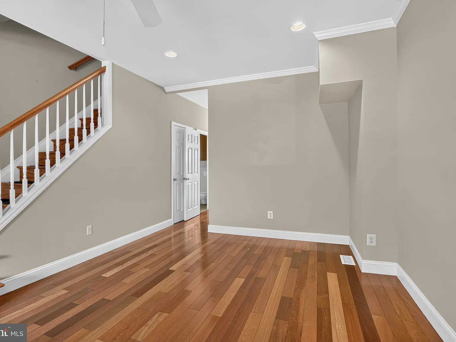 4 bed, 3.5 bath, 2187 sqft, $3,500 — Photo 4