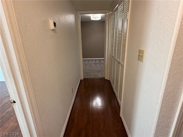 1411 Santa Margarita St #F — Photo 8