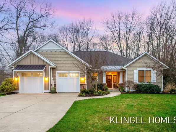 1724 Red Stem Dr, Holland, MI 49424