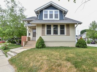3229 Osborne Blvd, Racine, WI 53405