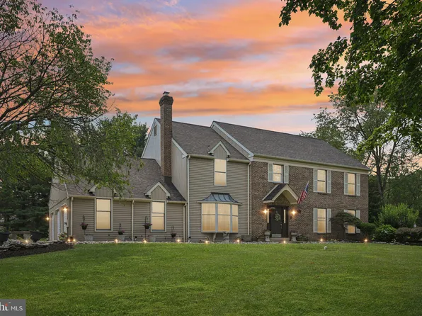 1449 Windrow Ln, Yardley, PA 19067