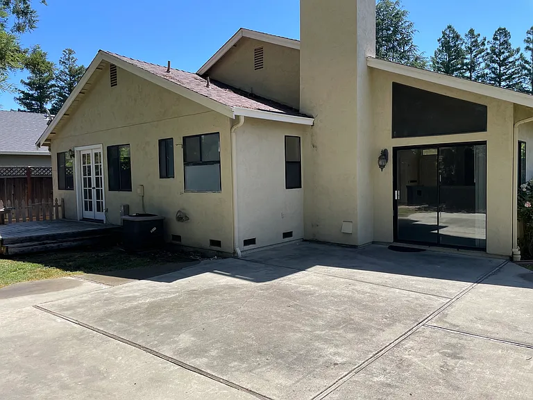 4163 Garatti Ct — Photo 15