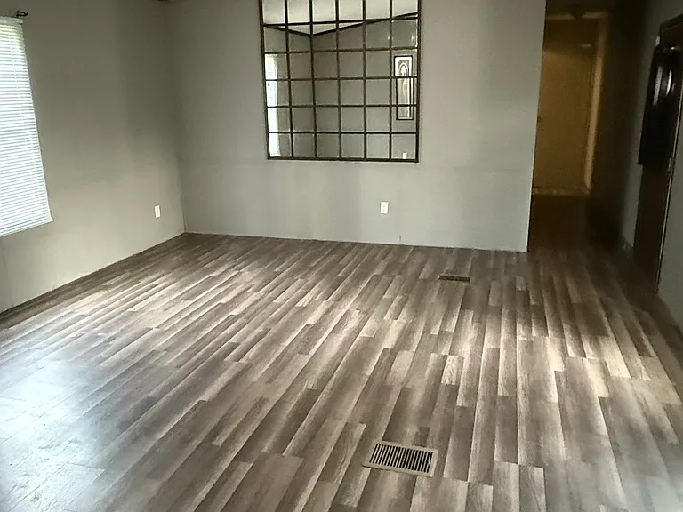 9801 Elderberry Trl — Photo 19