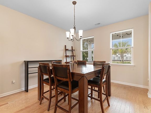 3rd image of 152 Ocean Commons Dr.