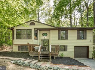 4124 Birch Dr, Huntingtown, MD 20639