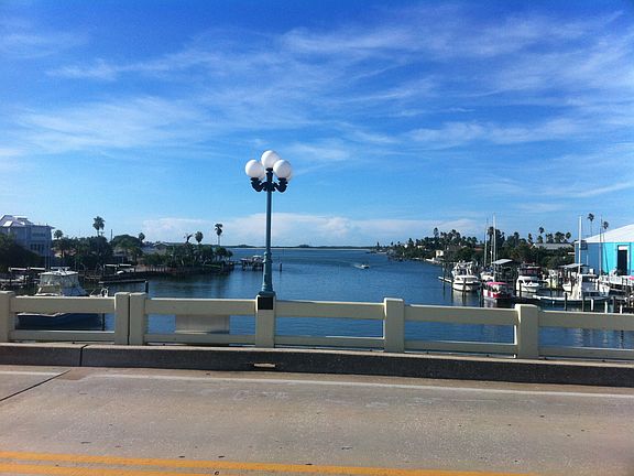 View from VinaDelMar bridge