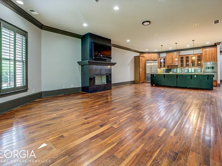 4173 Raphael St SW — Photo 7