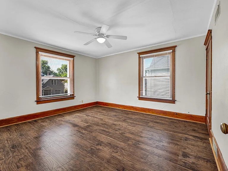 1617 W Barker Ave — Photo 29