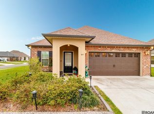 955 Elliston Dr, Gonzales, LA 70737