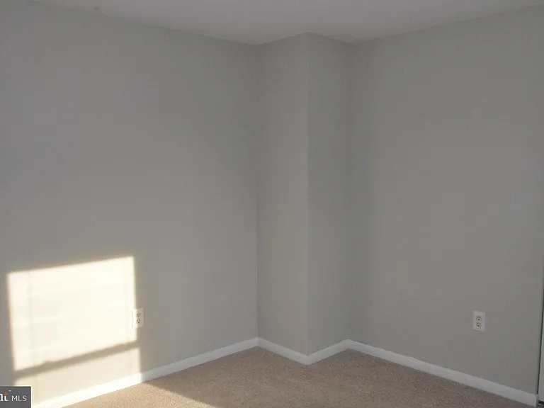 9705 Glen Ave — Photo 25