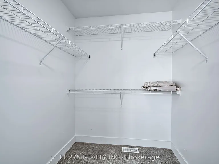 31 Ashberry Pl — Photo 21