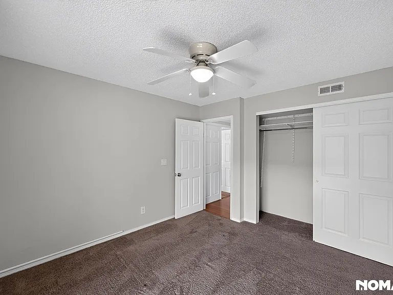 8225 Fairmount Dr #7-203 — Photo 17