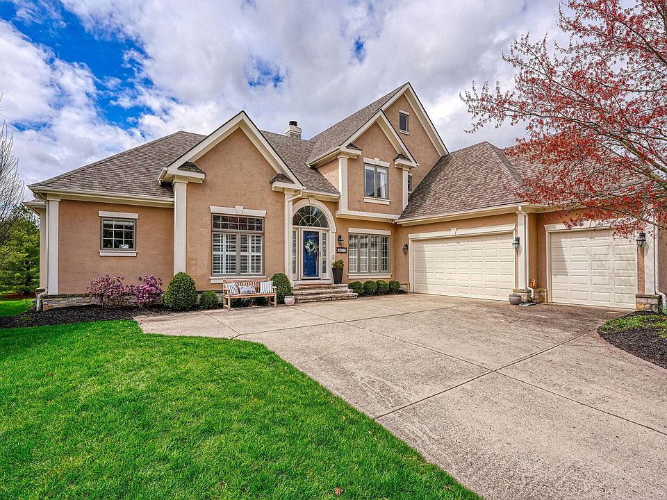 1st image of 8417 Greenside Dr