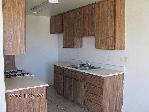 3rd image of 7144 Murray Ln APT A