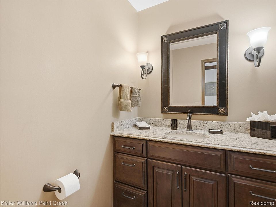 2950 Leyton Ct, photo 17