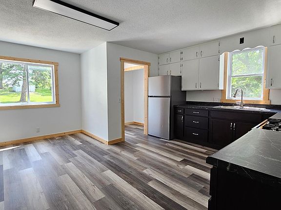 4th image of 500 S Pelican Ave