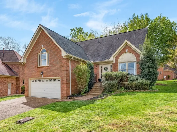 504 S Lakeridge Pl, Nashville, TN 37214