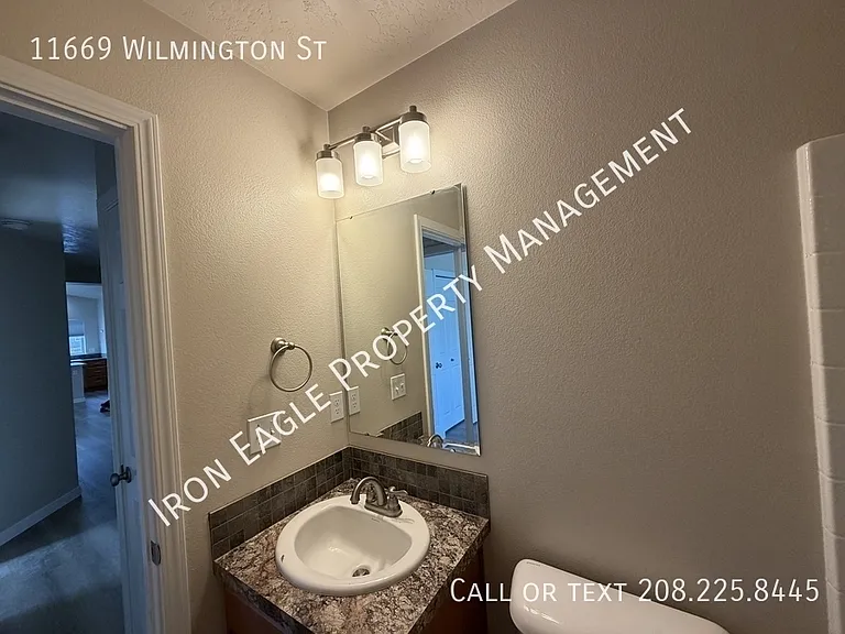 11669 Wilmington St — Photo 8