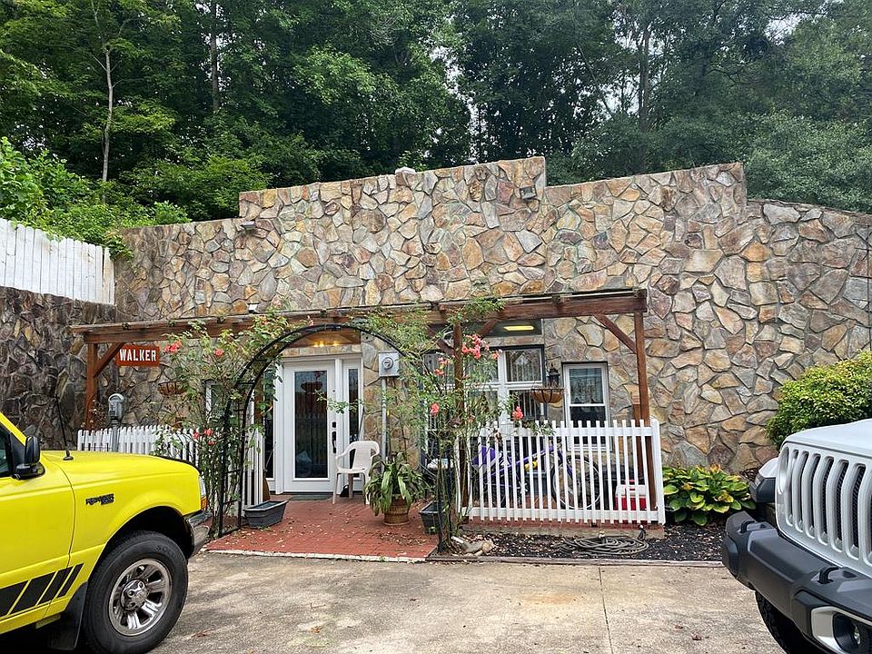 1st image of 310 Northwood Dr