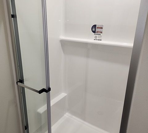4th image of 2000 Johnston Dr #13