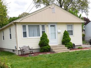 17 S Brookside Ave, North Providence, RI 02911