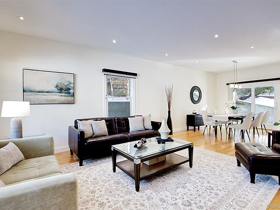 5th image of 9 Revere Road