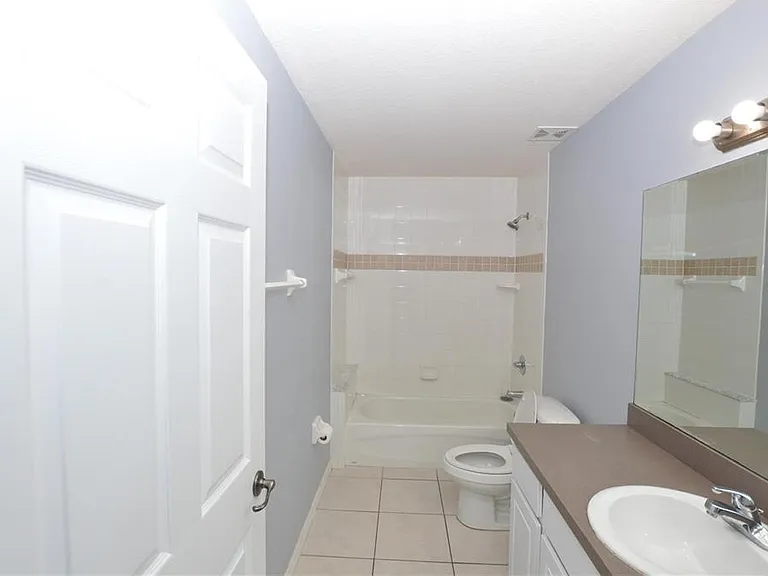 42 Farmsworth Dr #A — Photo 7