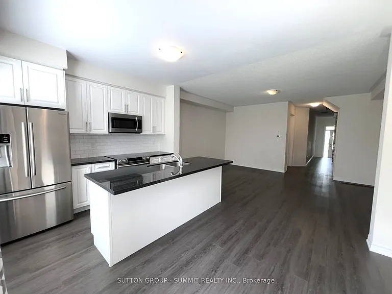 109 Benadir Ave — Photo 19