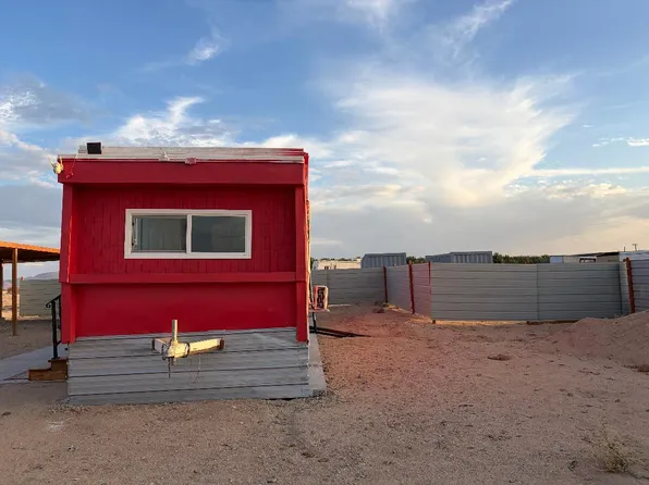 560 Bluegrass Ave, Twentynine Palms, CA