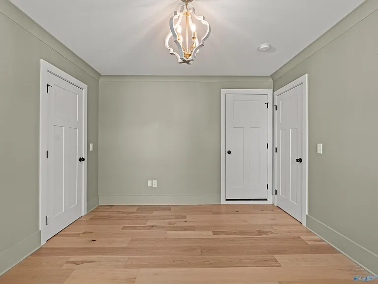180 Greystone Pass — Photo 27