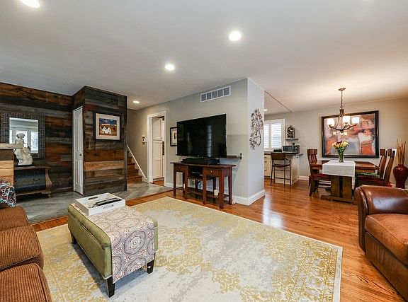4th image of 509 Beach Ave
